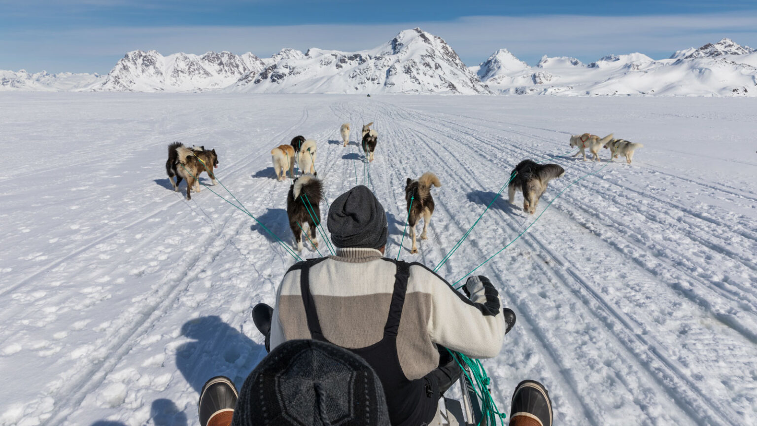 Mobile app helps Inuit hunters monitor ice conditions