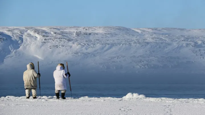 New mobile app helps Inuit people hunt and navigate through ice melting from climate change