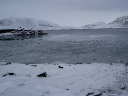 sikuvalliajuq - ice is forming